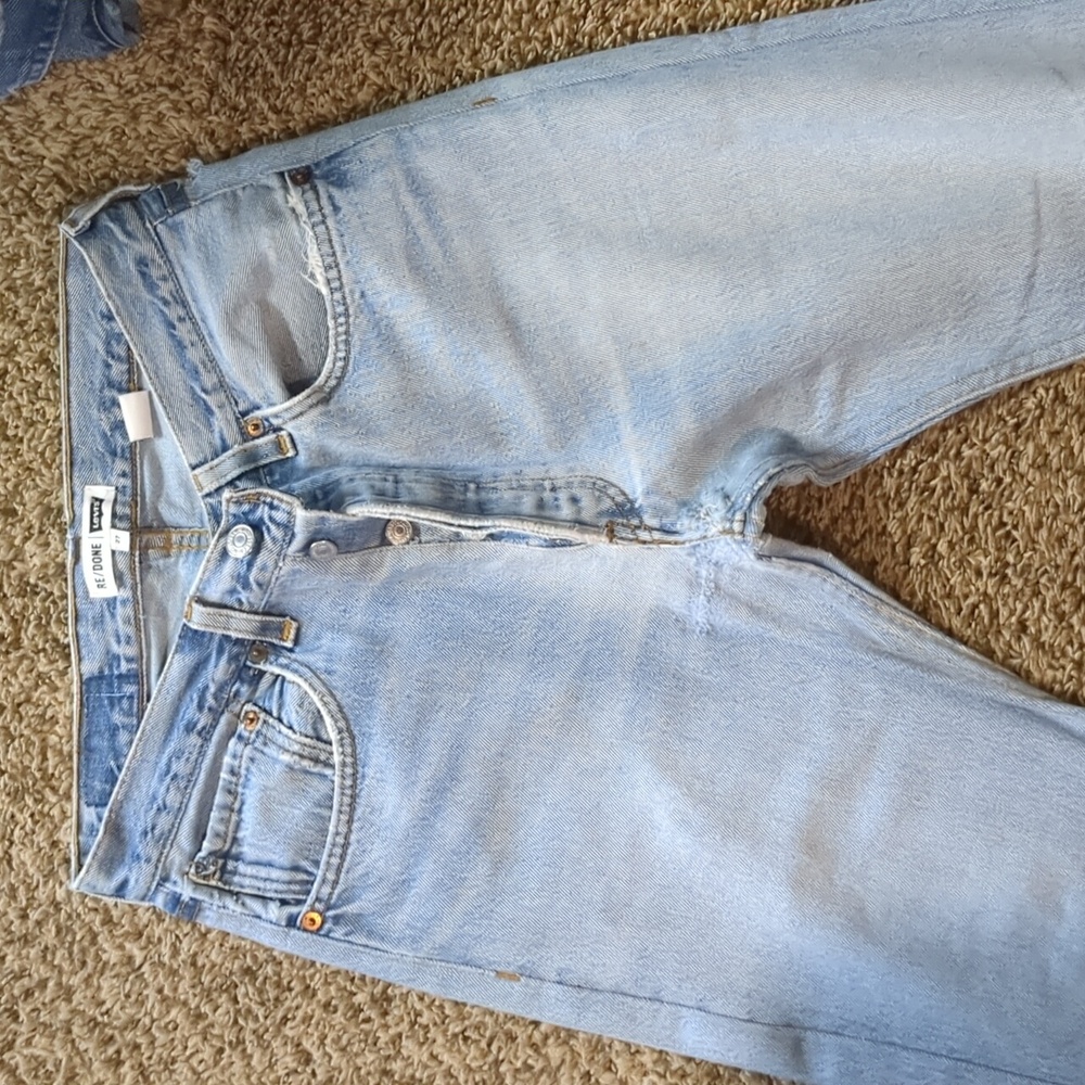 Re/Done X Levis 27 High Rise Light Wash